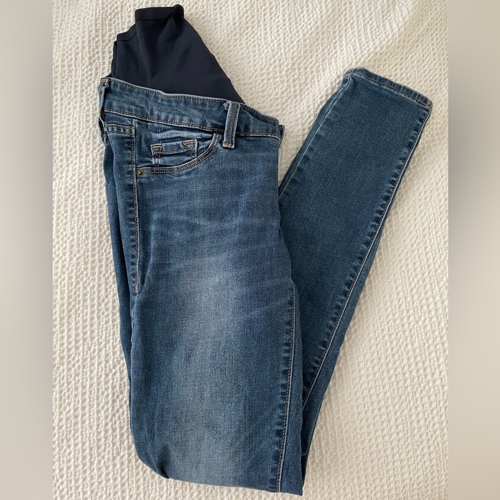 Old Navy Maternity Rockstar Denim - Size 4